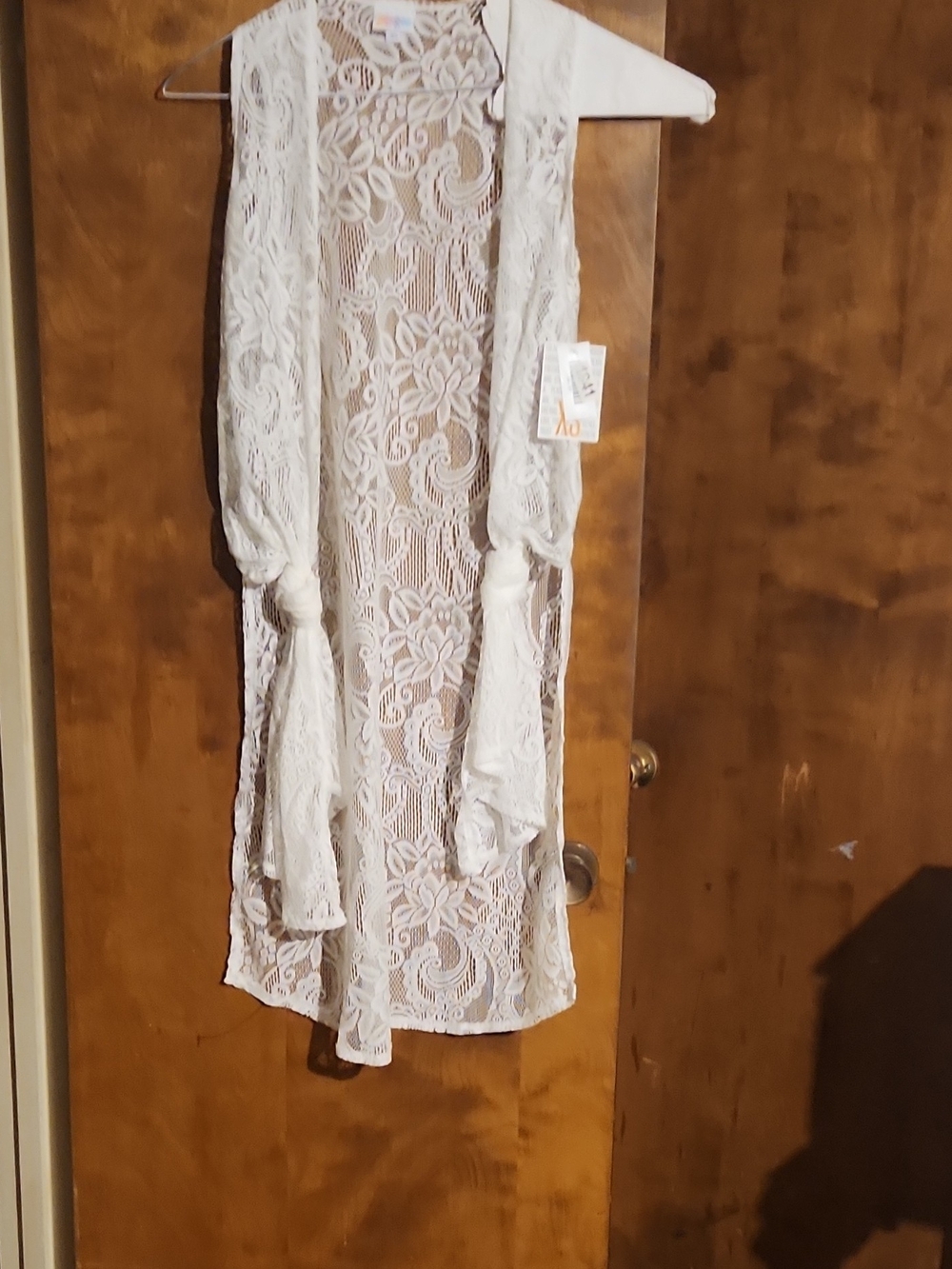 LuLaRoe White Lace Open-Front Scarf Wrap